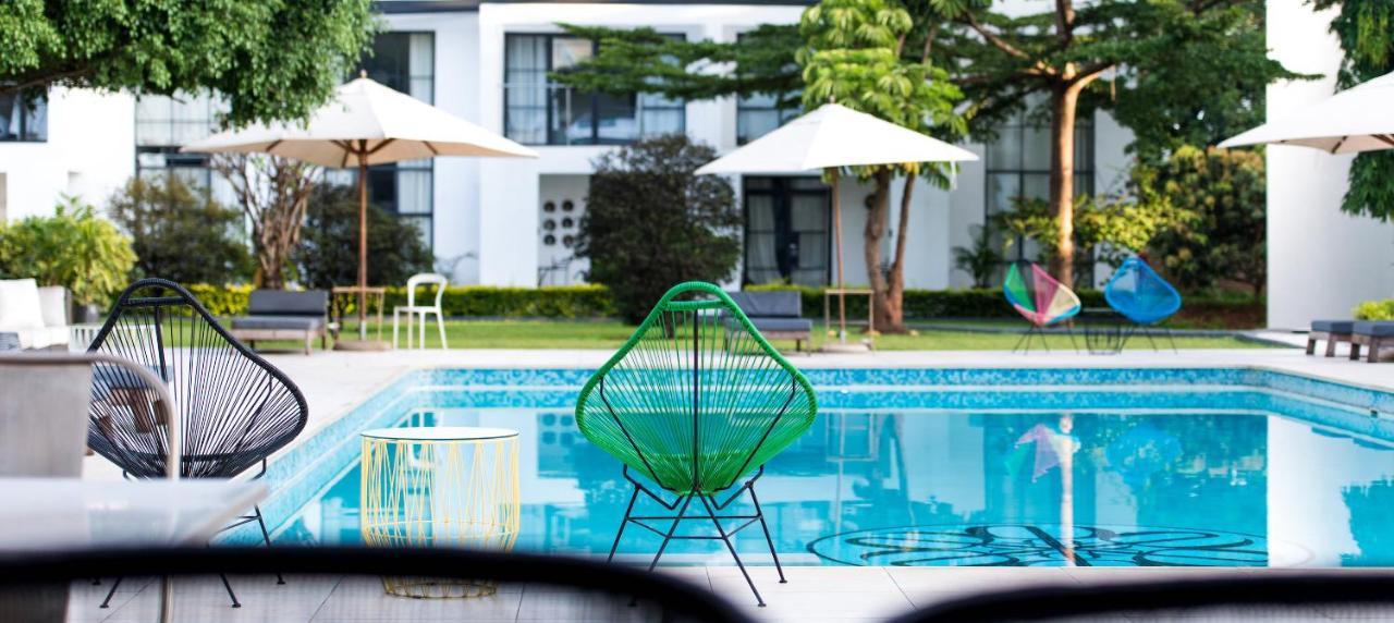 Latitude 13 Degrees Hotel Лилонгве Екстериор снимка